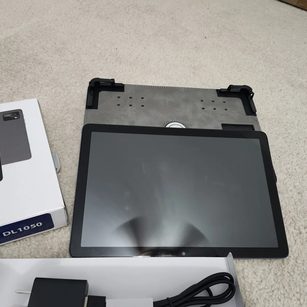 Black Tablet with Accessories Brand New With Case Androrid Brand Digliand DL1050